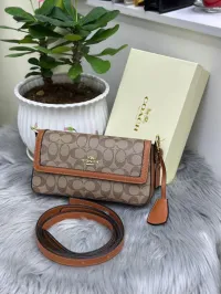 Coach – Image 2