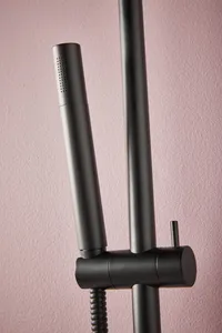 Riser Rail & Handset Including Hose Matte Black – Image 4