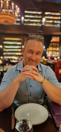 blog author image
