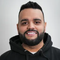 blog author image