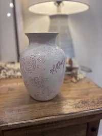 Heirloom Daughter's Vase – Image 2