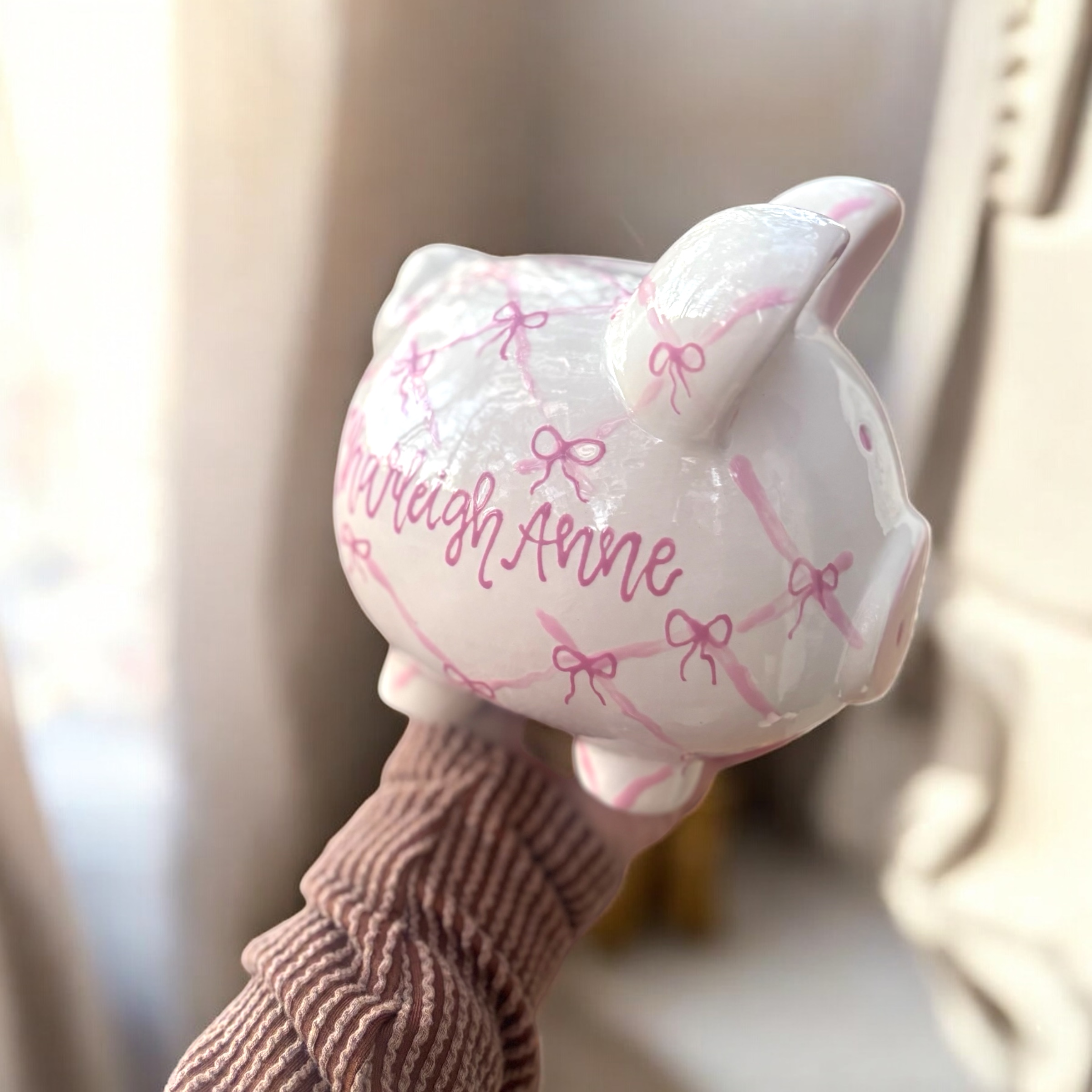 Bows and Pinks Piggy  – Image 1
