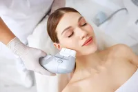 Cryo Neck Lift – Image 1