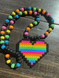 Perler Heart Necklace – Image 1