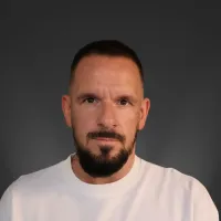 blog author image