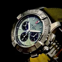 Breitling Avenger B01 Chronograph 44MM – Green Dial, Textile Strap (AB0147101L1X1) – Image 2