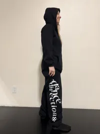 Onesie – Image 1