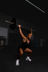 Black Seamless Shorts – Image 3