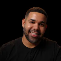 blog author image