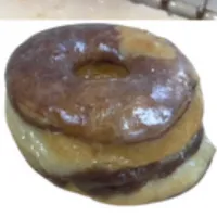 The Marble Yeast Donut – Image 1