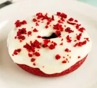 Red Velvet Cake Donut – Image 1