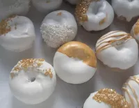 One Dozen Donut Wedding Cake – Image 1