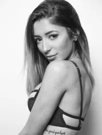 Model Polaroids/Digitals – Image 16