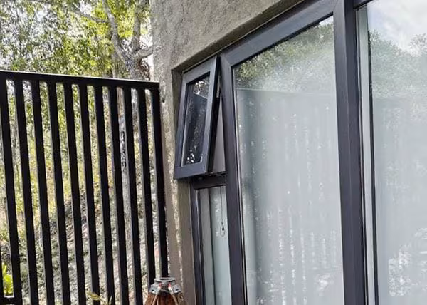 Ventana Proyectante – Image 5