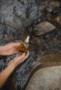 The High Priestess Gold Drip Oil – Image 4