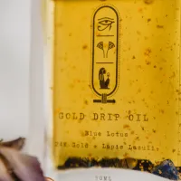 The High Priestess Gold Drip Oil – Image 3
