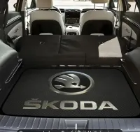 Auto koberček do kufra s logom Škoda – Image 1