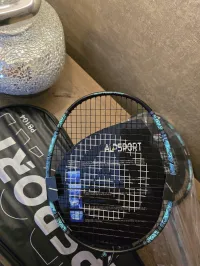 Bedmintonové/badmintonové Profesionálne rakety ALP XW 6U do 13.61KG – Image 4