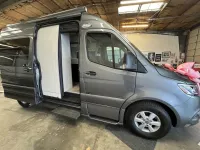 2023 ROADTREK SS AGILE call for today’s best price – Image 4