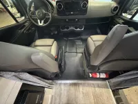 2023 ROADTREK SS AGILE call for today’s best price – Image 10