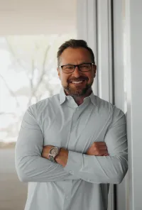 blog author image