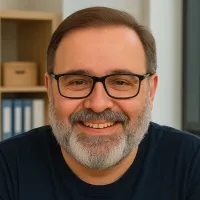 blog author image