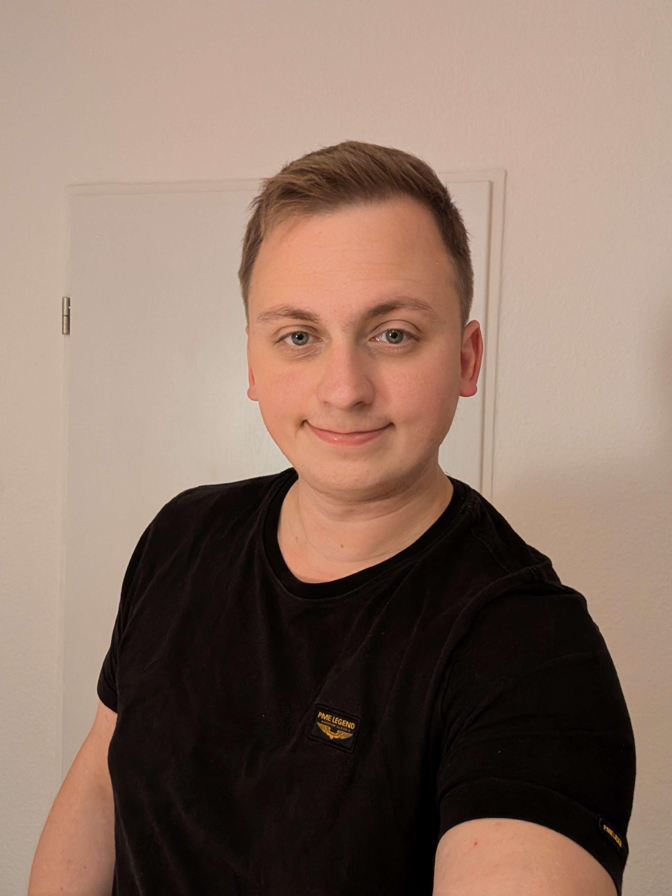 blog author image