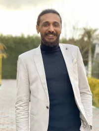 blog author image