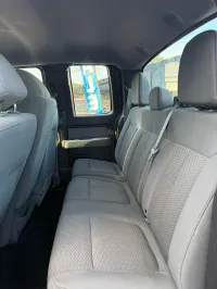 2014 Ford F-150 4x4 – Image 8