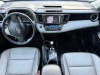2018 Toyota Rav4 4x4 – Image 6