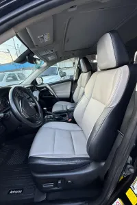 2018 Toyota Rav4 4x4 – Image 7