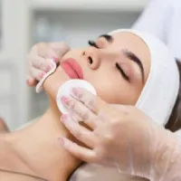 Pure Relax Facial – Image 3