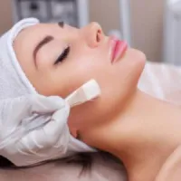 14k Gold Facial – Image 3