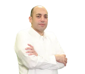 د. عمرو خاطر