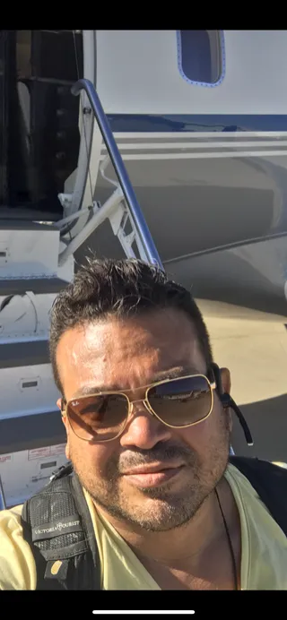 Oliver Maldonado licensed pilot and CEO aviation photograph