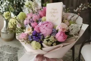 Mother’s Day Dental Care in Denver, CO: A Meaningful Way to Help Mom Feel Her Best