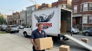 Moving to Chicago, IL: What to Know Before the Truck Shows Up