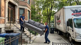 Furniture Movers Chicago: How to Hire the Right Crew and Protect Every Piece
