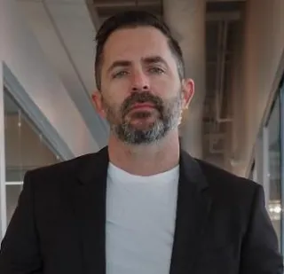 From Tennis Courts to Seven-Figure Exits: How Vince Perri Is Helping Entrepreneurs Build Businesses That Run Without Them