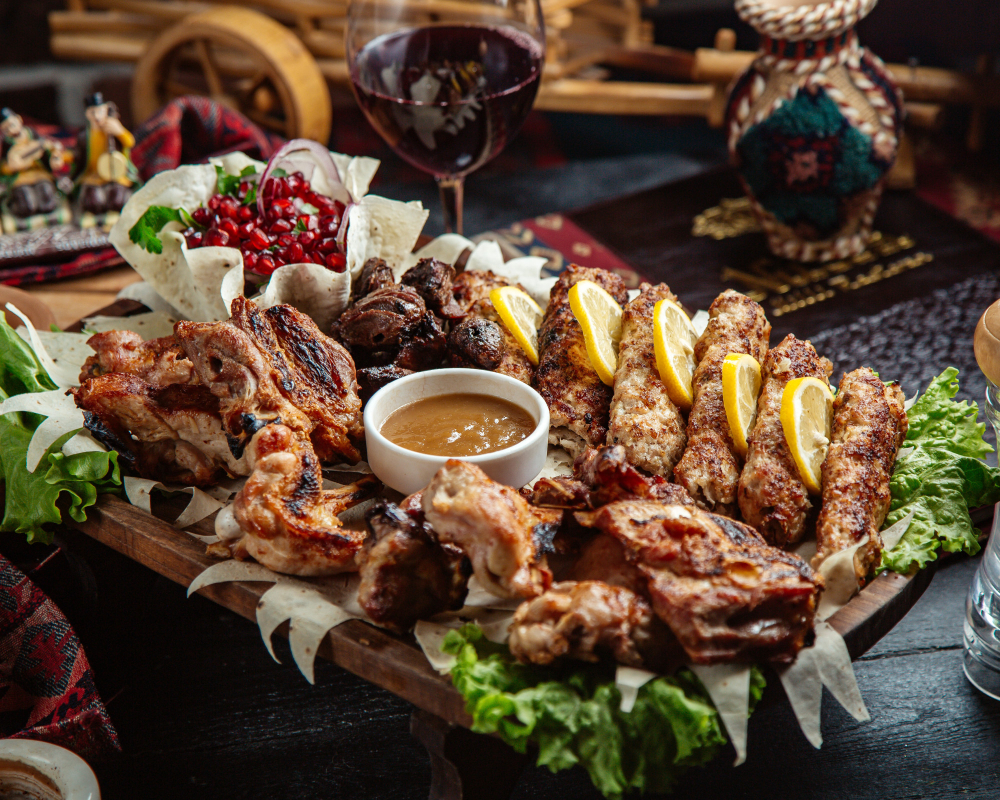 Family-Friendly BBQ Las Vegas – Great Food & Fun at Blvd Bar BQ & Wings