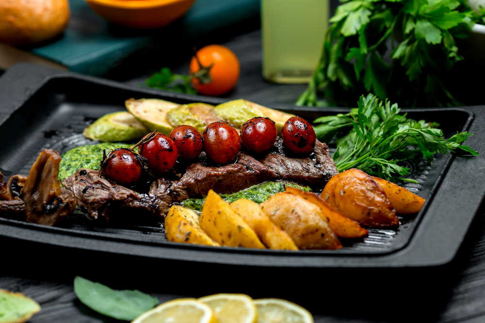 BBQ Chicken on Las Vegas Strip – Flavor-Packed Meals at Blvd Bar BQ & Wings