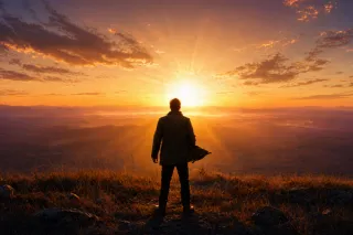 How to Think Like the Top 1% (Mindset Monday)
