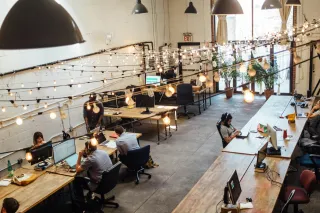 Giving Shares to Employees? Avoid This Costly Tax Mistake