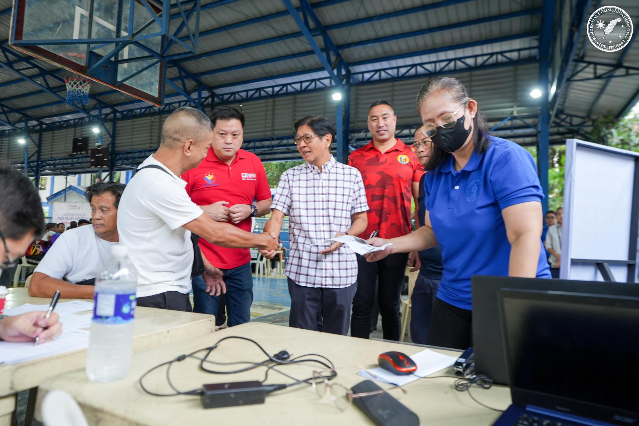 Marcos Signs Emergency Measure To Slash Fuel Taxes