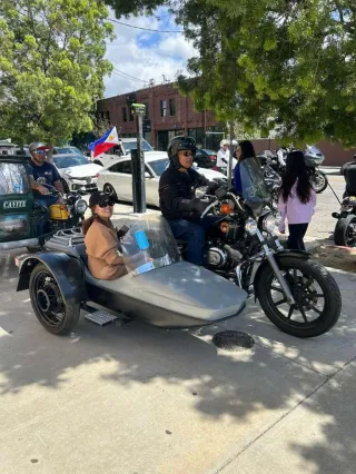 Fil-Ams Take a Joyride at Historic Filipinotown