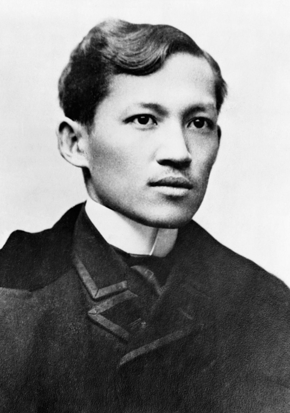 The Boy from Calamba: How a Lakeside Childhood Forged José Rizal