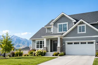 Signs It's Time to Replace Your Siding in Utah | Encore Roofing