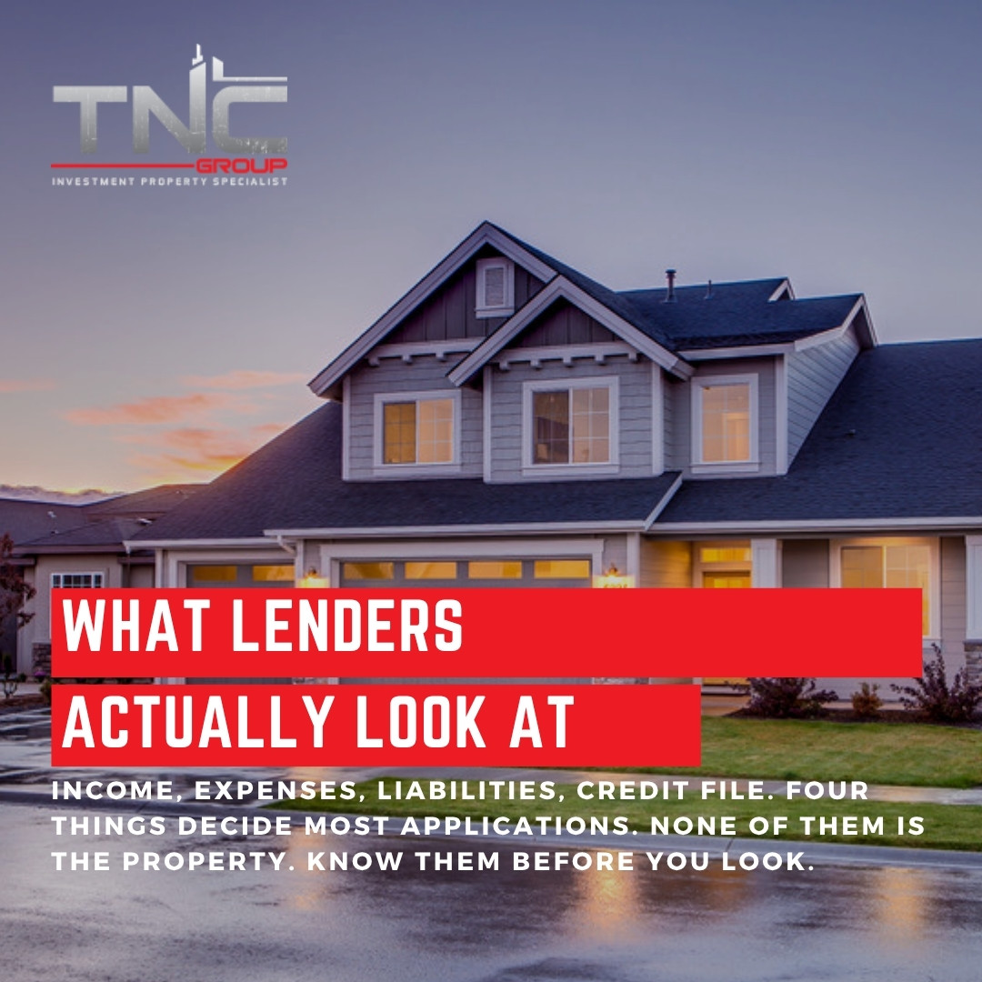 What lenders look at: income, expenses, liabilities and your credit file