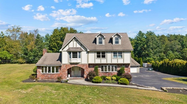 Moving from MA to NH in 2026? How to Win in Bedford