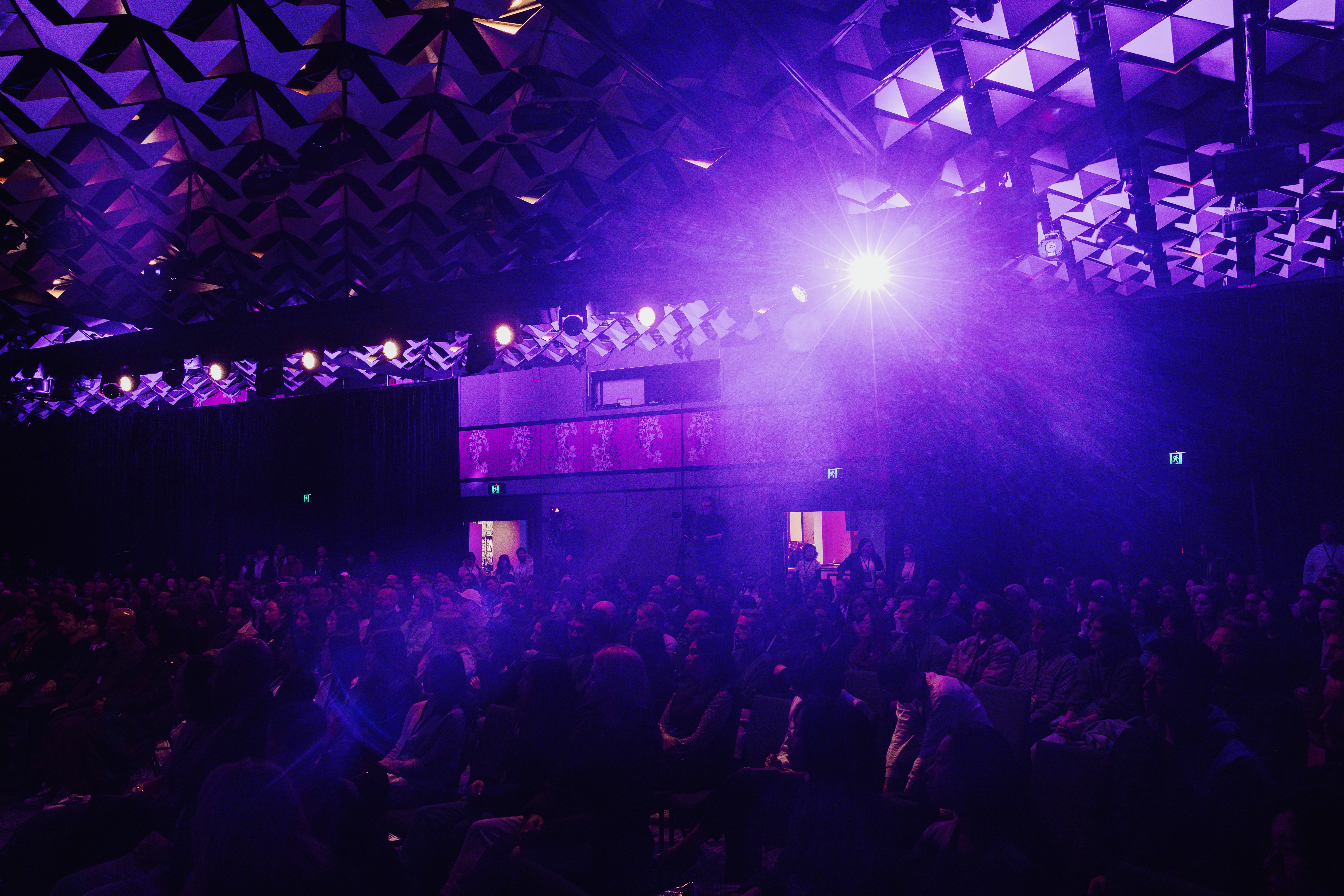 7 Tiny Ways to Create Event Connection 